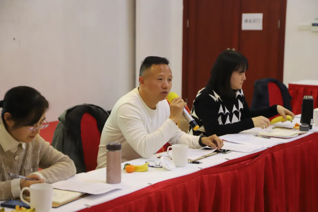 香花桥街道社区党委于冠瑞(上海)医疗科技产业园召开2021年度“两新”党组织书记抓党建述职评议考核工作会(图6) 香花桥街道社区党委于冠瑞(上海)医疗科技产业园召开2021年度“两新”党组织书记抓党建述职评议考核工作会(图6)
